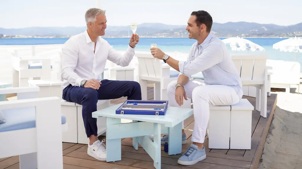 Während der Hochzeitsvorbereitungen lassen sich Ralf und Etienne von einem Kamerateam begleiten - Quelle Credit SkyAndreas Büttner